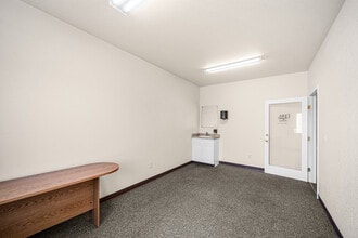 346 S Orchard Springs Dr, Pueblo, CO à louer Photo intérieure– Image 2 sur 2