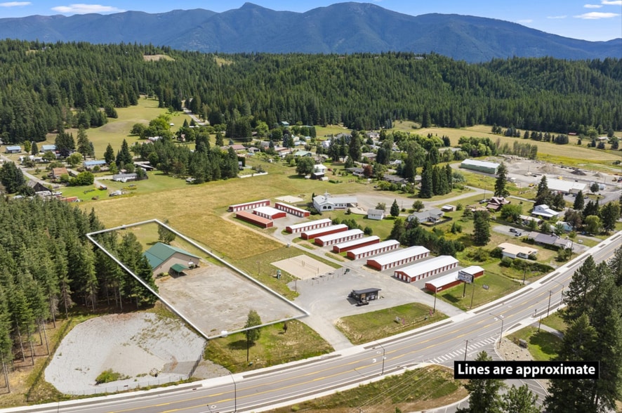 6291 Main St, Bonners Ferry, ID à vendre - Aérien – Image 1 sur 60