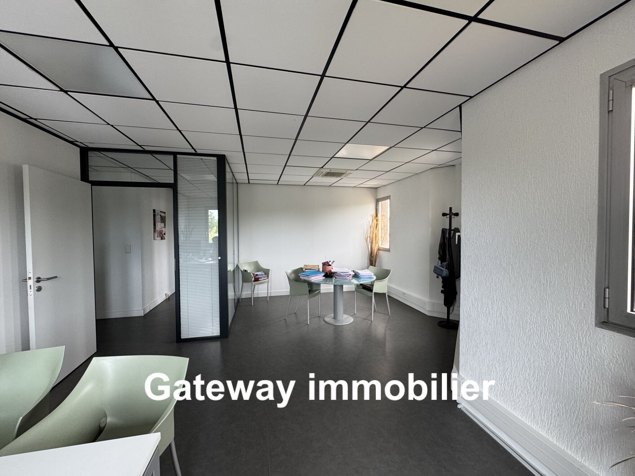 Bureau dans Clermont-Ferrand à louer Photo intérieure– Image 1 sur 11