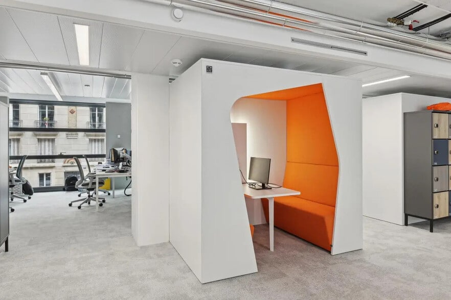 17 Rue Guillaume Tell, Paris à louer - Photo de l’immeuble – Image 2 sur 17