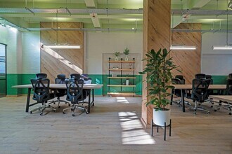 2-20 Scrutton St, Londres à louer Photo intérieure– Image 1 sur 6