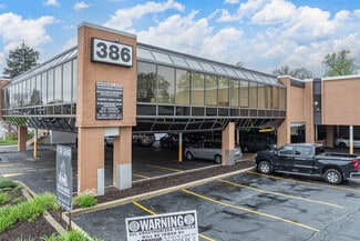 Plus de détails pour 386 N York Rd, Elmhurst, IL - Bureau/Médical à louer