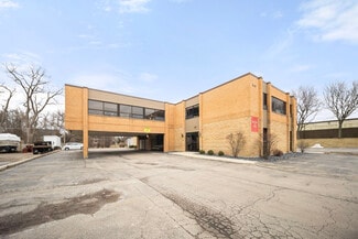 Plus de détails pour 5413 Walnut Ave, Downers Grove, IL - Bureau à louer