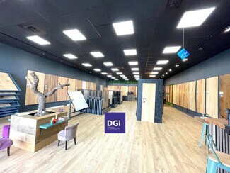 Plus de détails pour Local commercial à louer