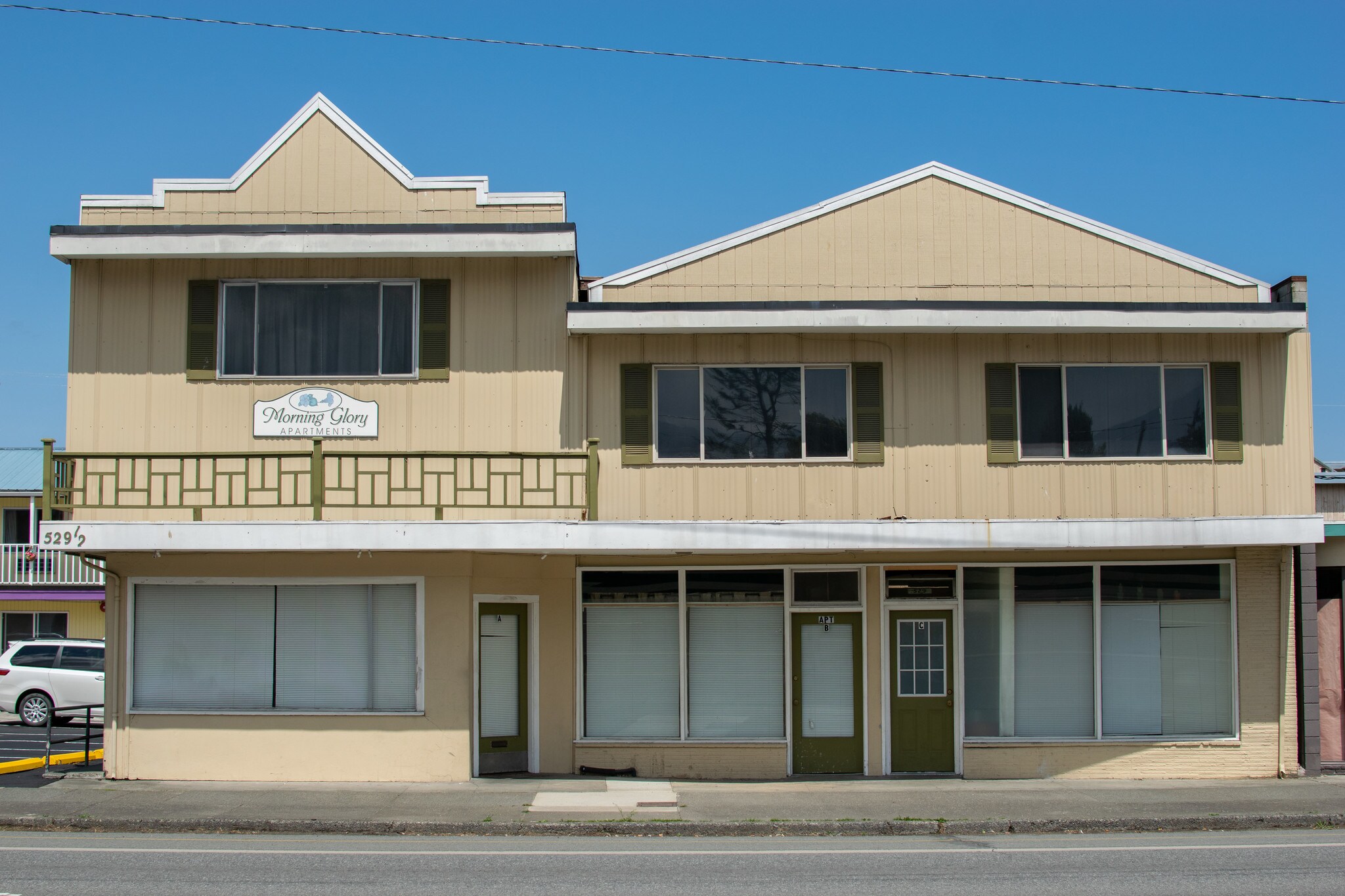 527 E 1st St, Port Angeles, WA à vendre Photo principale– Image 1 sur 24