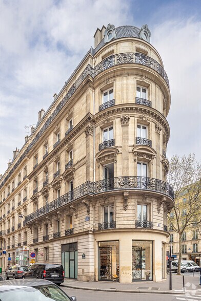Bureau dans Paris à louer - Photo de l’immeuble – Image 2 sur 2