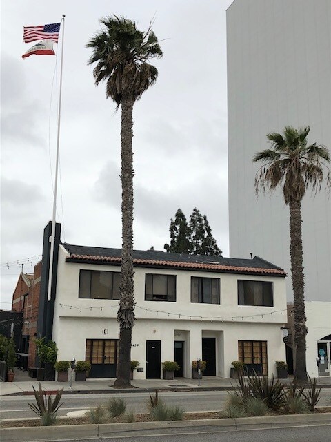 2452-2458 Wilshire Blvd, Santa Monica, CA à louer Photo principale– Image 1 sur 4