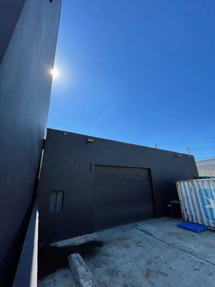 300-308 E 2nd Ave, La Habra, CA à vendre - Photo de l’immeuble – Image 1 sur 13