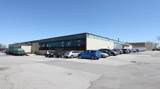 Plus de détails pour 75-77 Tycos Dr, Toronto, ON - Local d'activités à louer