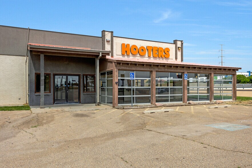 8101 W I-40, Amarillo, TX à louer - Photo de l’immeuble – Image 3 sur 49