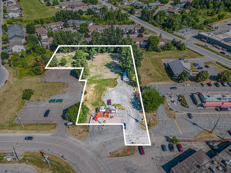 31 Staye Court Dr, Arnprior, ON à vendre - Photo de l’immeuble – Image 2 sur 12