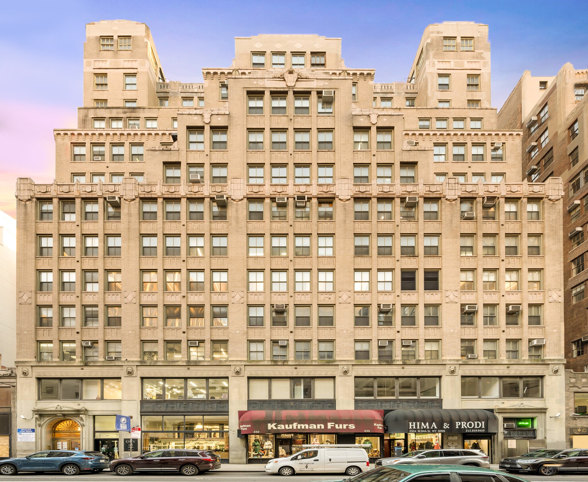 224-232 W 30th St, New York, NY à louer Photo principale– Image 1 sur 7