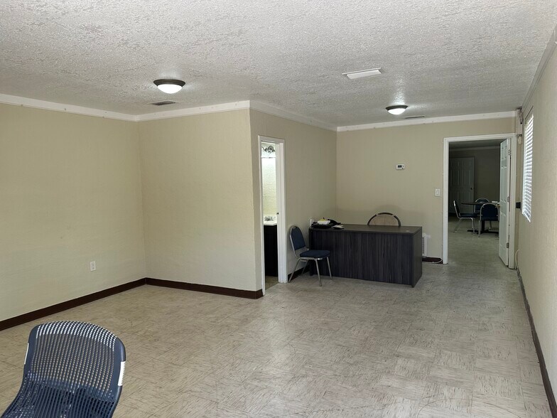 339 Union St E, Jacksonville, FL à louer - Photo de l’immeuble – Image 2 sur 13