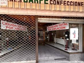 Local commercial dans Segovia, Segovia à louer Photo intérieure– Image 1 sur 8