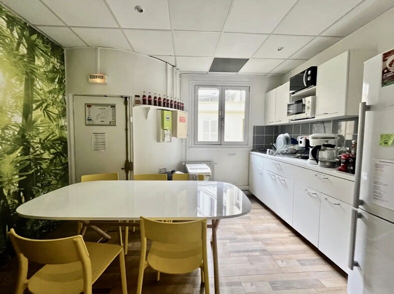 Bureau dans Paris à louer - Photo intérieure – Image 2 sur 3