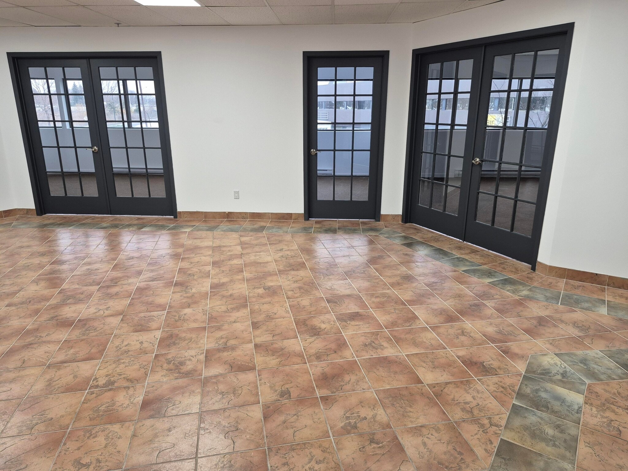 2500 Rue Jean-Perrin, Québec, QC à louer Photo intérieure– Image 1 sur 3