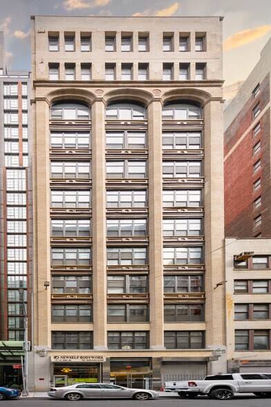 39-41 W 38th St, New York, NY à louer - Photo principale – Image 1 sur 11