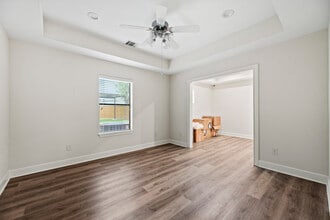 10400 Main St, Houston, TX à louer Photo intérieure– Image 2 sur 37