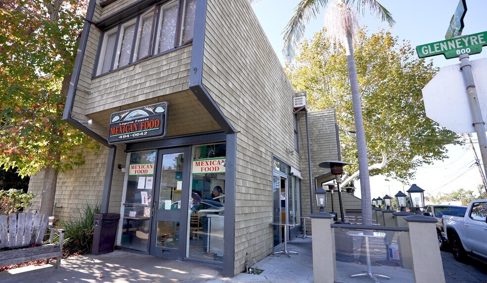 801 Glenneyre St, Laguna Beach, CA à vendre - Photo de l’immeuble – Image 3 sur 8