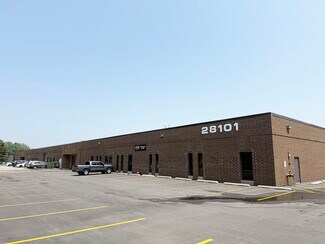Plus de détails pour 28101 Ballard Dr, Lake Forest, IL - Industriel/Logistique à louer