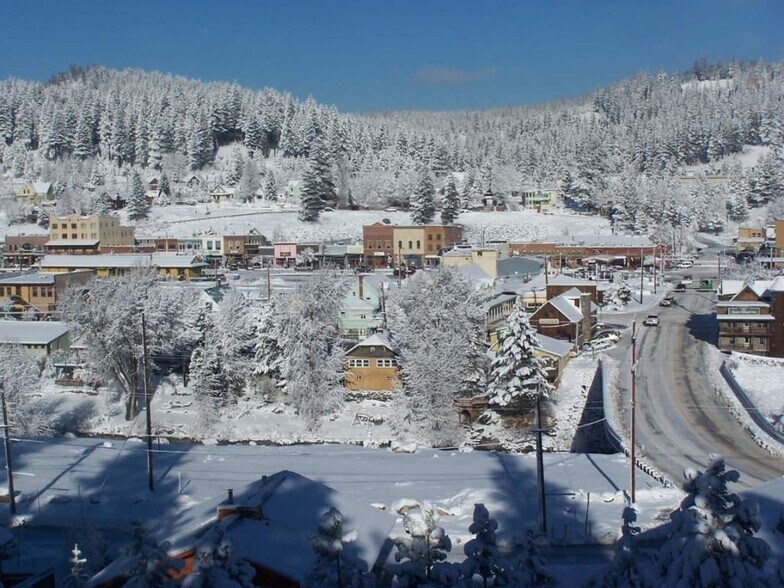 Rue Hilltop, Truckee, CA à vendre - Aérien – Image 2 sur 9