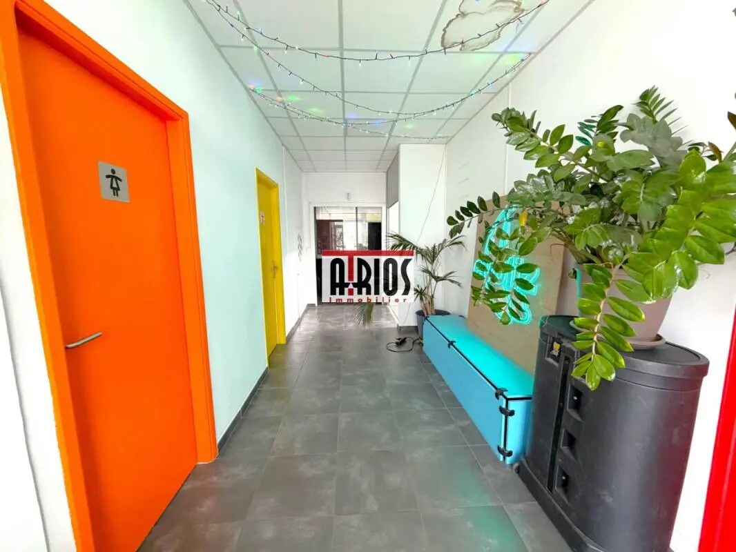 Bureau dans La Garde à louer Photo de l’immeuble– Image 1 sur 21