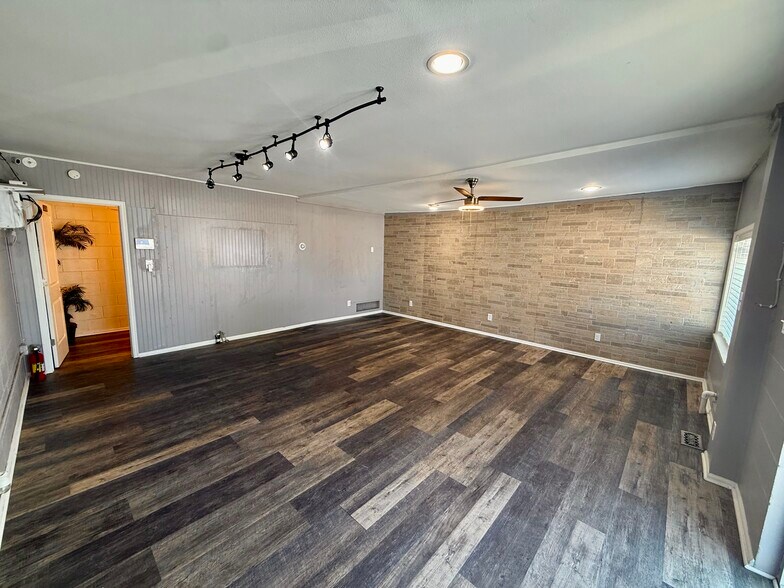 1340-1342 Washington Ave, Loveland, CO à louer - Photo intérieure – Image 2 sur 8