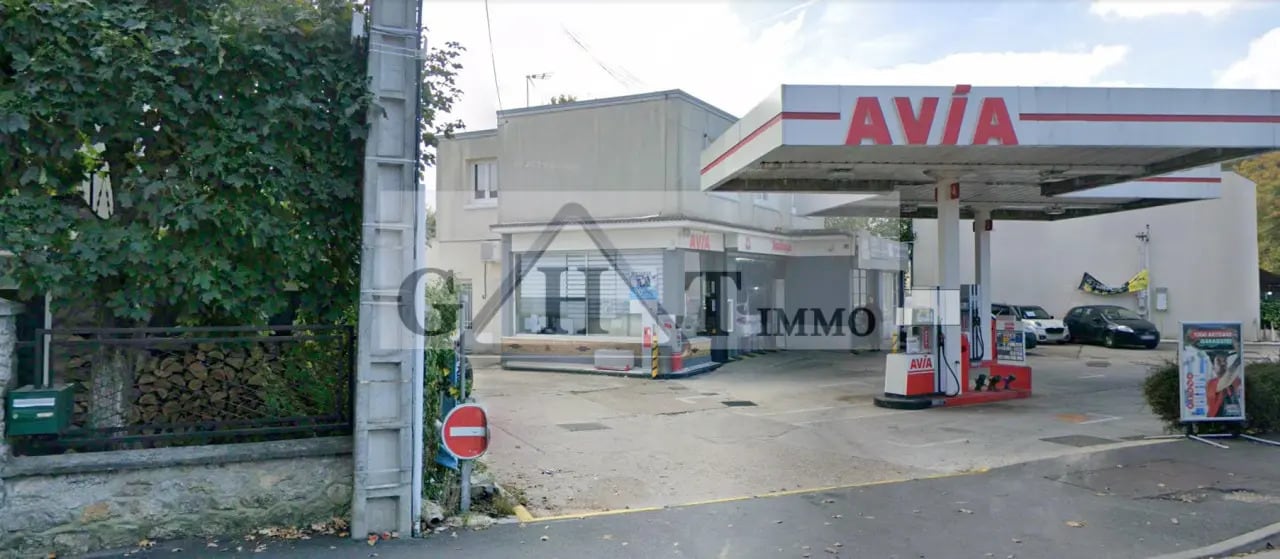 Industriel/Logistique dans Ozoir-la-Ferrière à vendre Photo de l’immeuble– Image 1 sur 4