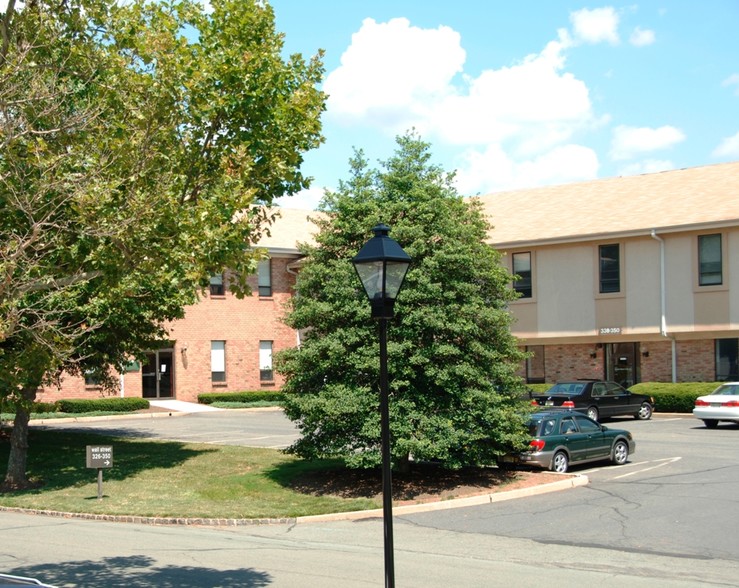 326-350 Wall St, Princeton, NJ à louer - Photo de l’immeuble – Image 3 sur 7