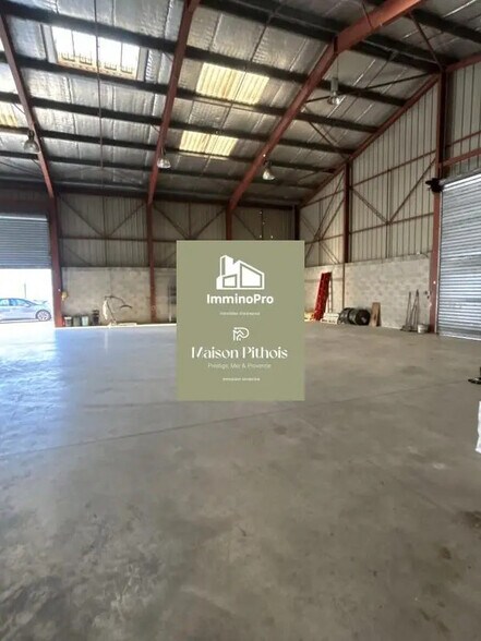 Industriel/Logistique dans Aubagne à louer - Photo intérieure – Image 3 sur 13