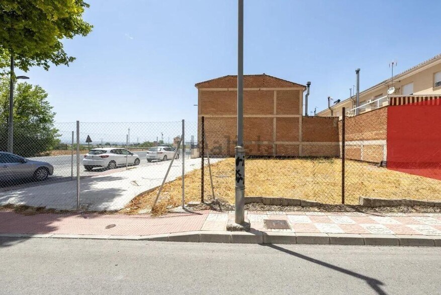 Calle Lindaraja, 1-1, Pinos Puente, Granada à vendre - Photo de l’immeuble – Image 3 sur 13