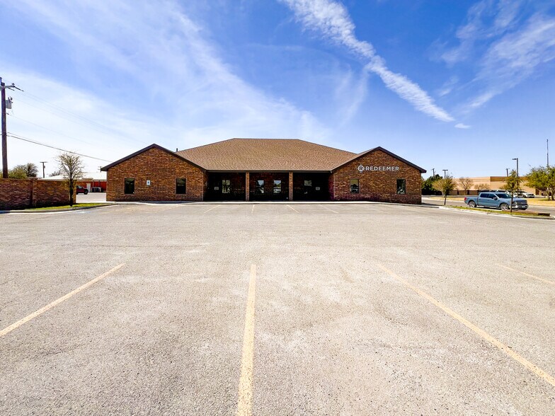 5125 Sunmore Cir, Midland, TX à louer - Photo de l’immeuble – Image 2 sur 25