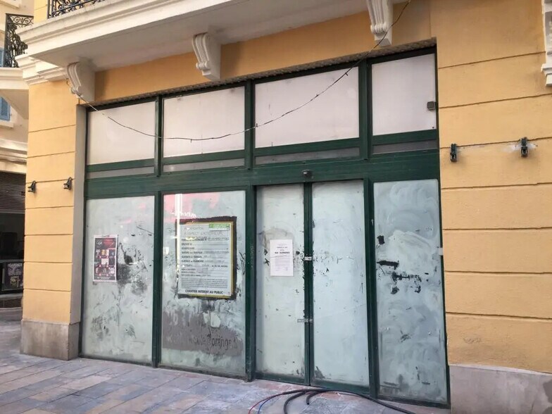 8 Rue Emile Zola, Toulon à louer - Photo de l’immeuble – Image 2 sur 5