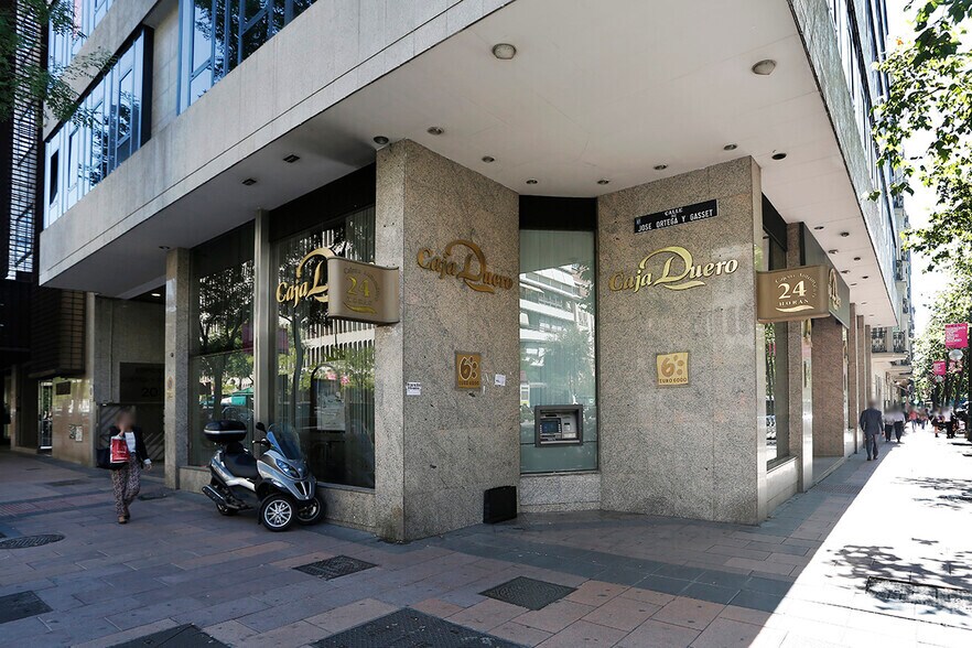 Calle de José Ortega y Gasset, 20, Madrid, Madrid à louer - Photo de l’immeuble – Image 2 sur 4