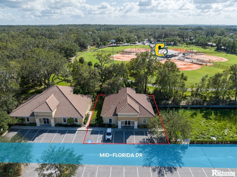 624 Midflorida Dr, Lakeland, FL à louer - Photo de l’immeuble – Image 3 sur 14