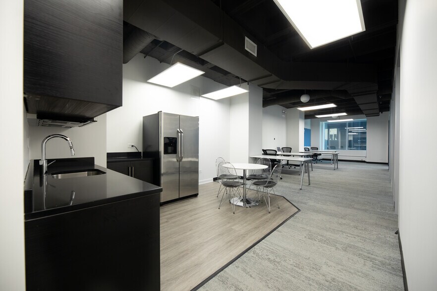 318 W Adams St, Chicago, IL à louer - Photo intérieure – Image 3 sur 11