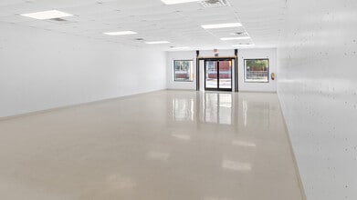 2871 Main St, Atlanta, GA à louer Photo intérieure– Image 2 sur 10