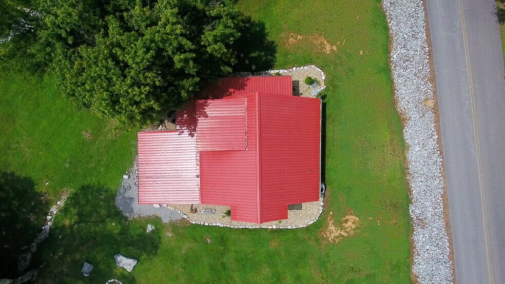 177 Providence Rd, Fayetteville, TN à vendre - Photo de l’immeuble – Image 3 sur 87