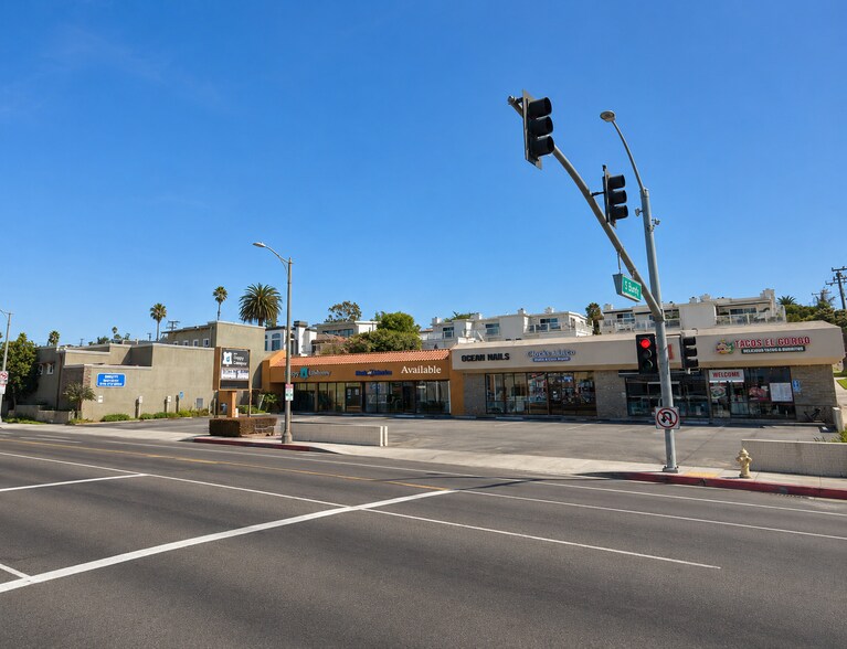 524-530 Pacific Coast Hwy, Hermosa Beach, CA à louer - Photo de l’immeuble – Image 2 sur 3