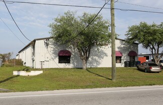 Plus de détails pour 3150 Metro Pky, Fort Myers, FL - Industriel/Logistique à louer