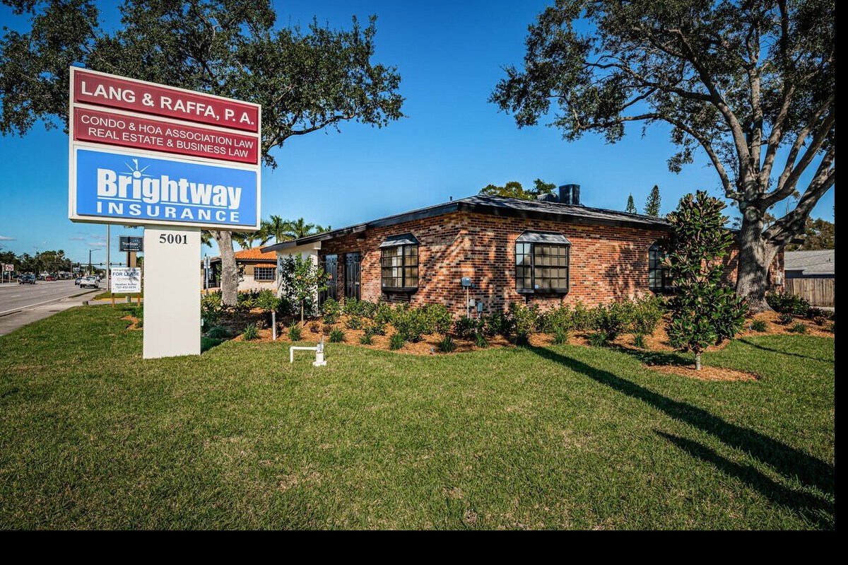 5001 4th St N, Saint Petersburg, FL à louer Photo principale– Image 1 sur 11