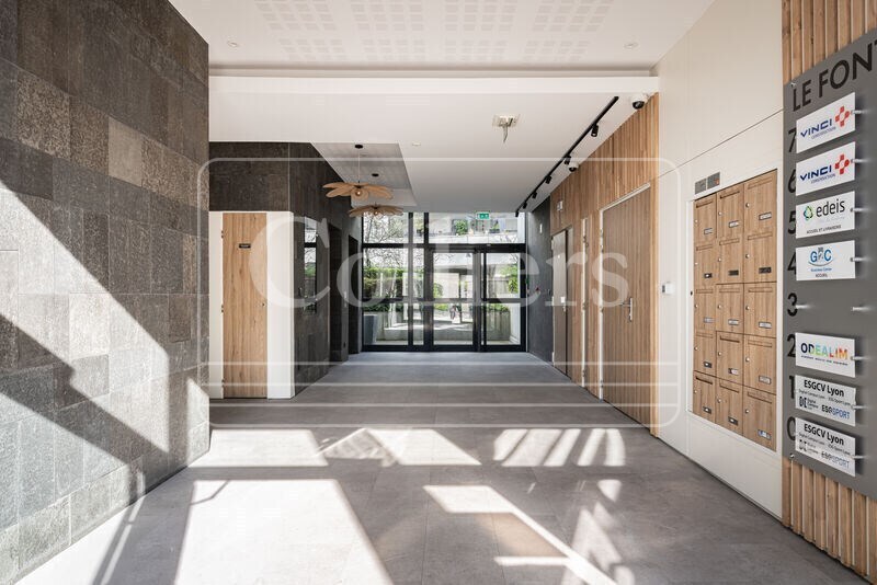 63 Rue André Bollier, Lyon à vendre - Hall d’entrée – Image 3 sur 16