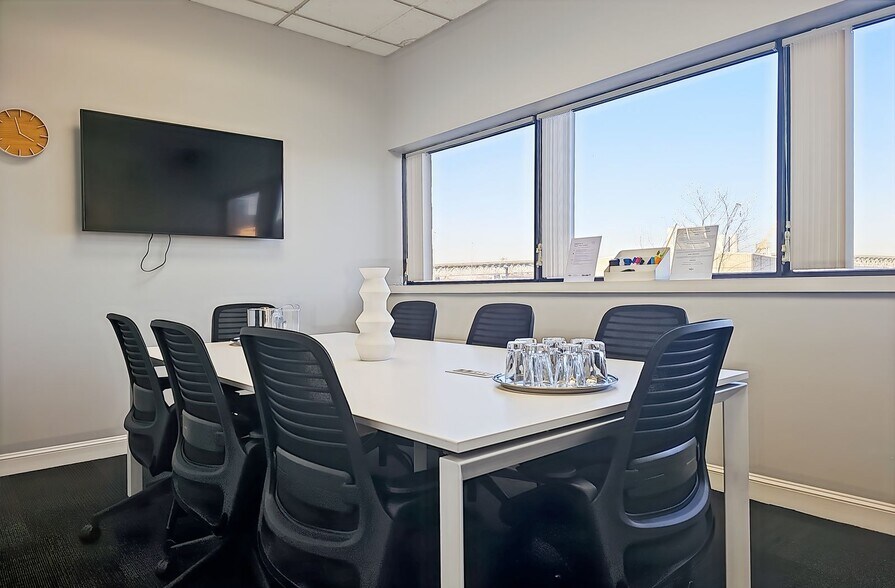 125 Eugene O'Neill Dr, New London, CT à louer - Photo intérieure – Image 2 sur 14