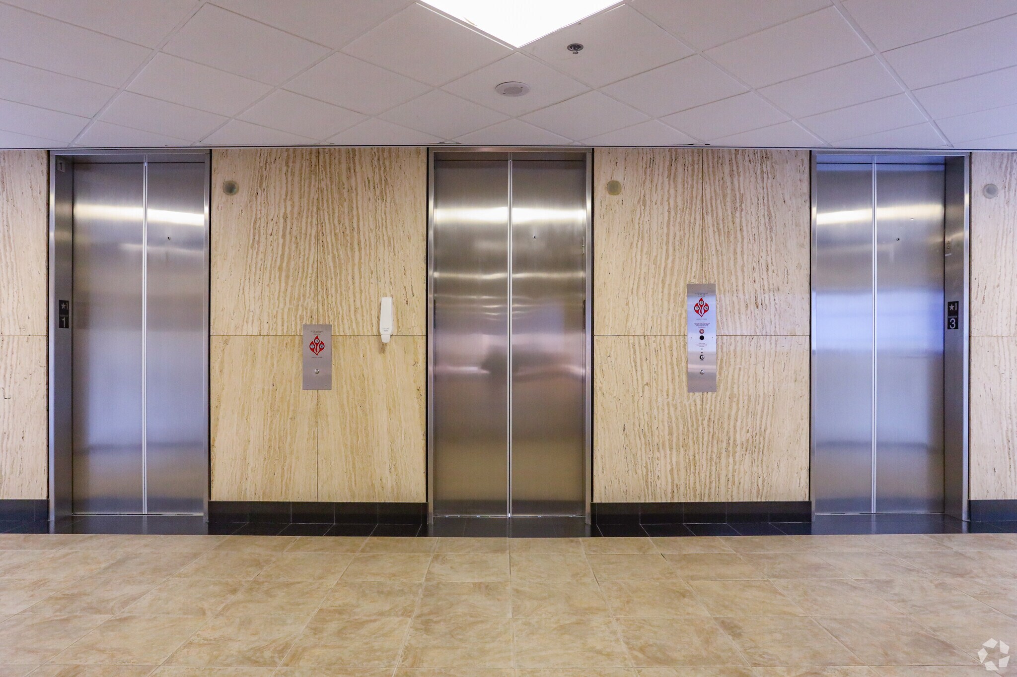 6100 Hillcroft Ave, Houston, TX à louer Photo principale– Image 1 sur 4