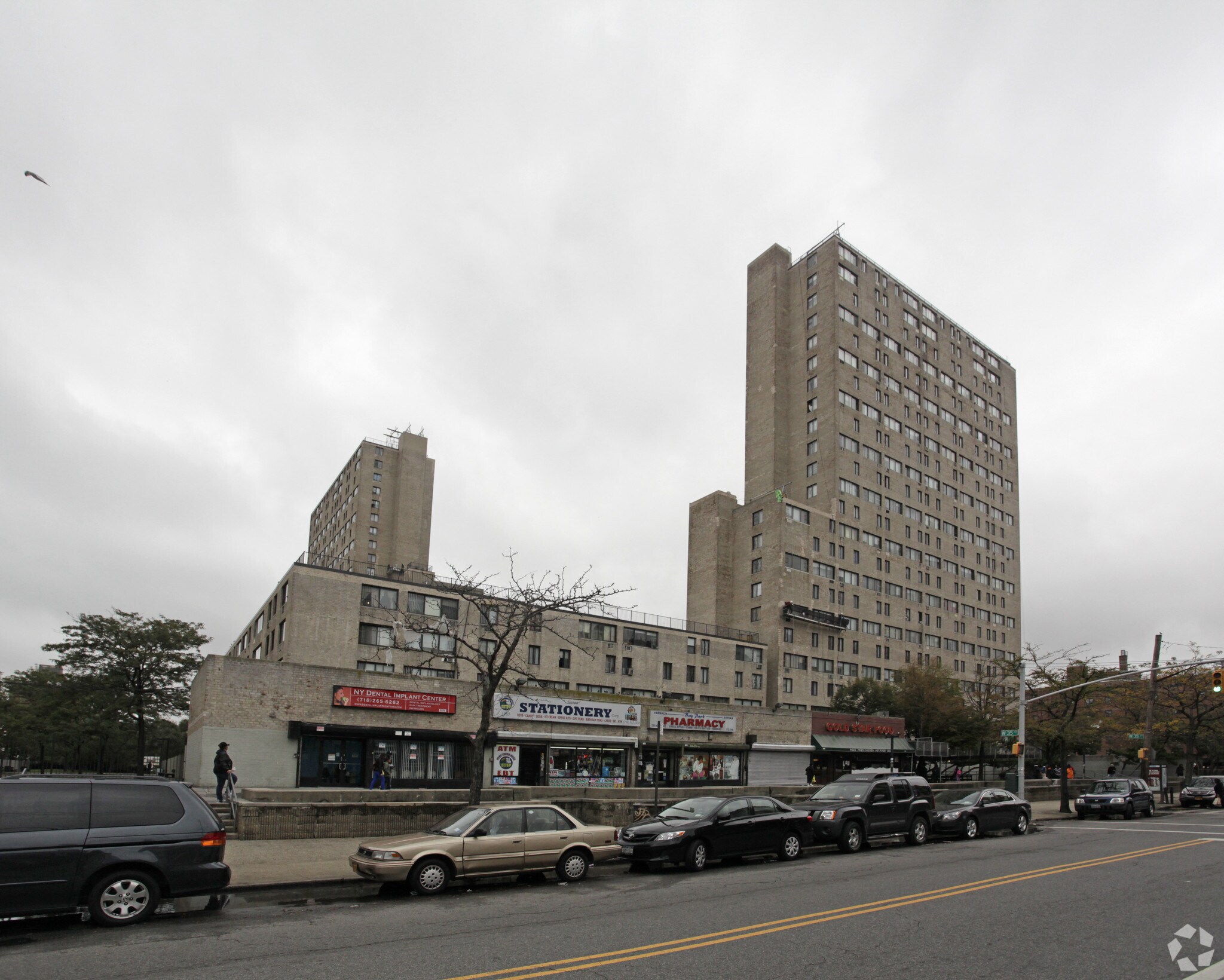 3335-3375 Neptune Ave, Brooklyn, NY à louer Photo principale– Image 1 sur 2