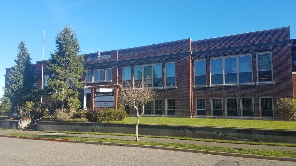 5219 N Shirley St, Ruston, WA à louer - Photo de l’immeuble – Image 2 sur 3