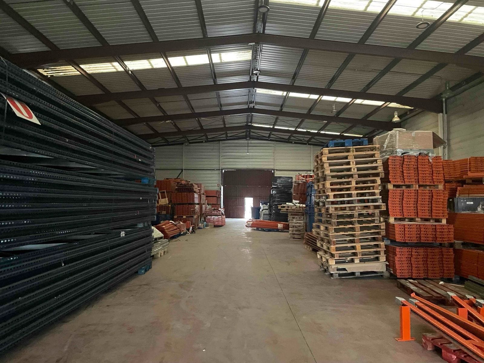 Industriel/Logistique dans Azuqueca de Henares, Guadalajara à louer Photo principale– Image 1 sur 2