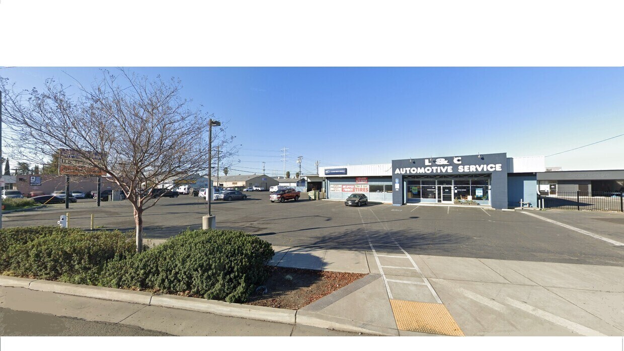 6530 Franklin Blvd, Sacramento, CA à vendre Photo principale– Image 1 sur 7