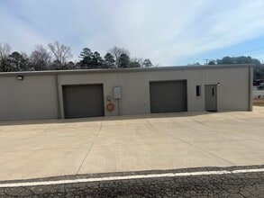 5939 Wilkinson Blvd, Belmont, NC à louer Photo intérieure– Image 2 sur 7