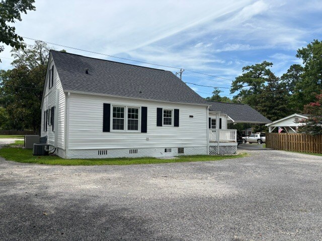 202 Carolina Ave, Moncks Corner, SC à vendre - Photo de l’immeuble – Image 2 sur 11